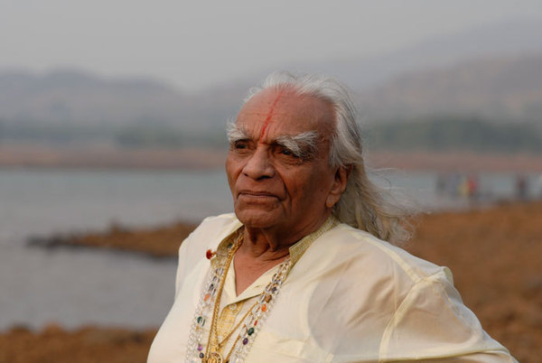 Good Works of Iyengar – Iyengar Yoga – Lifestyle